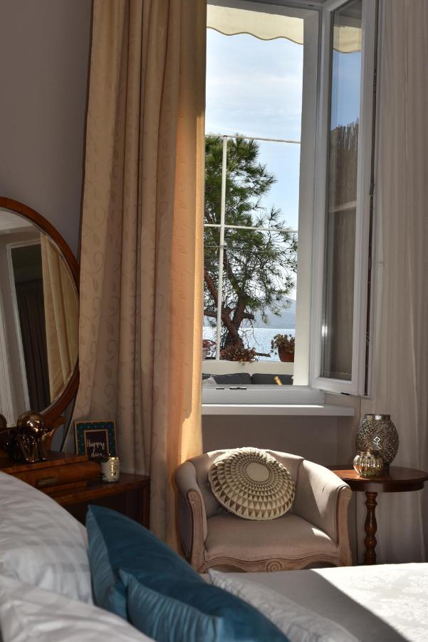 Zadar Center Beach Apartment - Directly On The Sea ภายนอก รูปภาพ