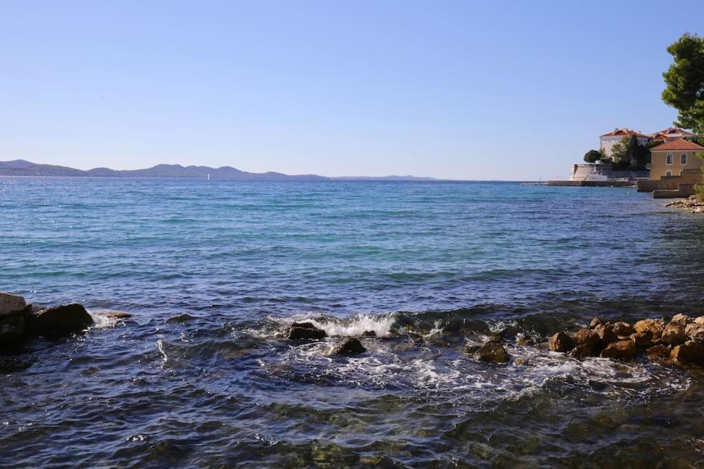 Zadar Center Beach Apartment - Directly On The Sea ภายนอก รูปภาพ